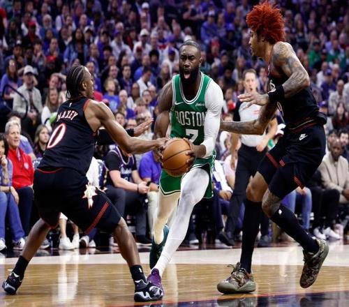 暴走大事件红衣军_nba绿军布朗_