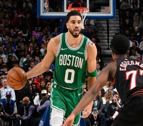 乔治重伤__乔治大伤