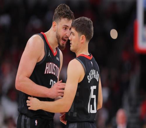 火箭湖人恩怨__火箭队对战湖人