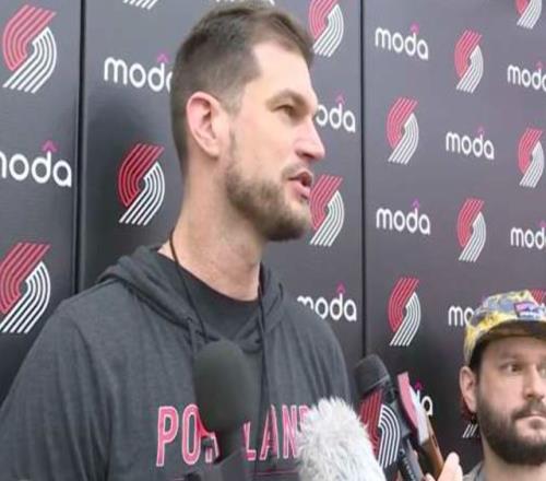 35岁复出塔图姆都来了！利拉德还远吗__35岁复出塔图姆都来了！利拉德还远吗