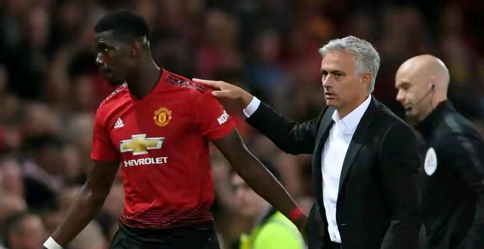 _曼联豪门_美照背后的残酷真相搞笑