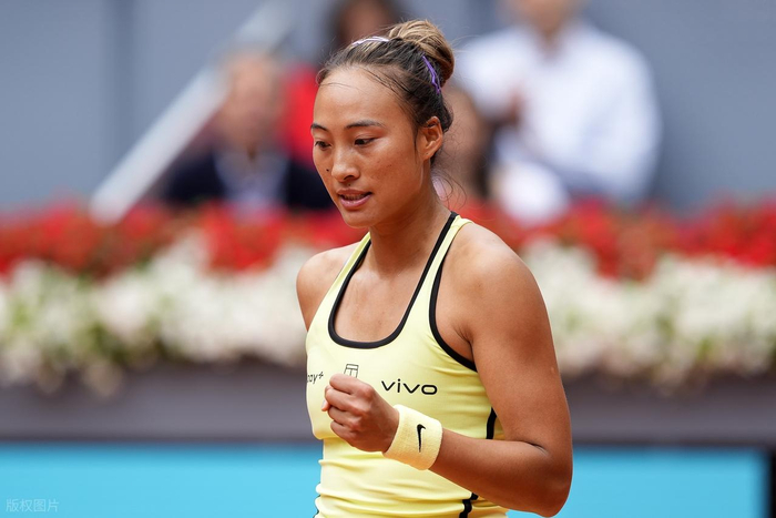 冠军失败_打败冠军_