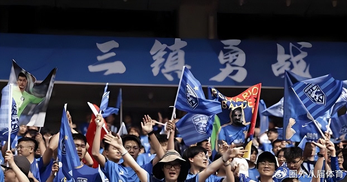 邓涵文在三镇表现不俗，如今在新东家却迷失，进球和助攻数据挂零_邓涵文在三镇表现不俗，如今在新东家却迷失，进球和助攻数据挂零_