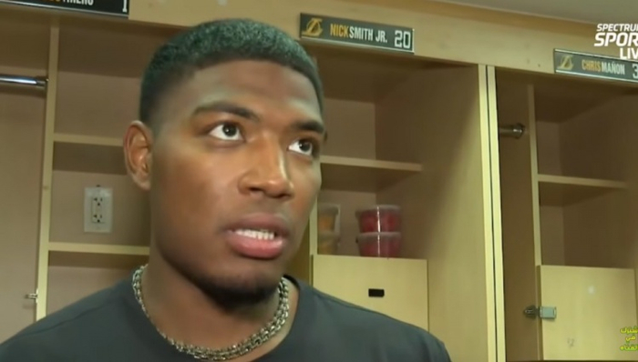 老詹在热火是几号__詹姆斯对火箭盖帽集锦