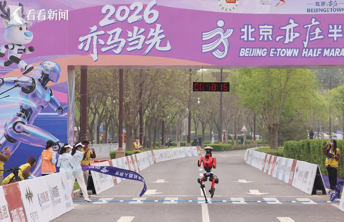 惊险瞬间全纪录全集__惊险瞬间全纪录动物袭人