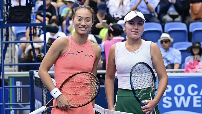 _阿卡伤退三人被指获益归来时间确定，郑钦文解释首盘为何吞油条_阿卡伤退三人被指获益归来时间确定，郑钦文解释首盘为何吞油条