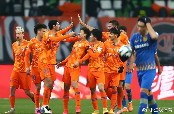 喜讯！陈泽仕和彭啸爆发后，他将成第三位在中超立足的鲁能05后__喜讯！陈泽仕和彭啸爆发后，他将成第三位在中超立足的鲁能05后