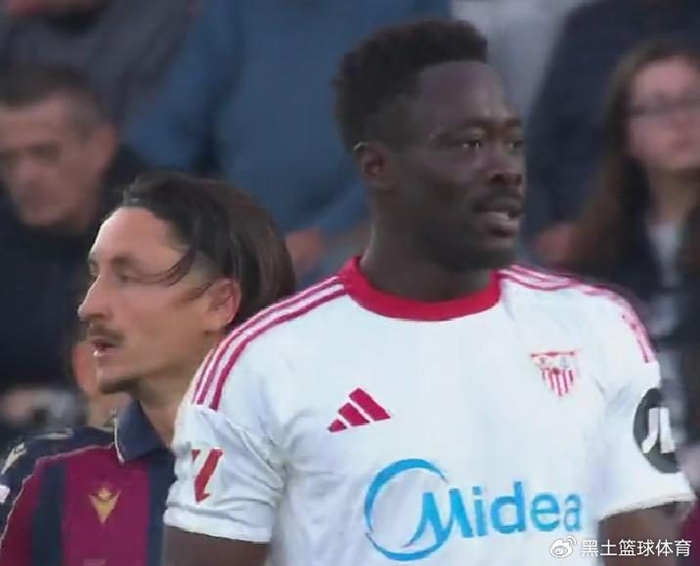 _西甲球队塞维利亚_西甲塞维利亚主力阵容