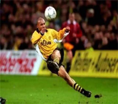 巴西国脚卡洛斯_卡洛斯巴西队_