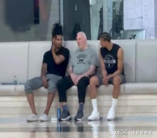 杀疯了！25+27，75%+80%，马刺太烦恼了！__杀疯了！25+27，75%+80%，马刺太烦恼了！