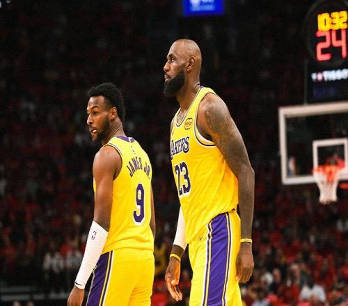 火箭逆转快船__逆转火箭落后领先戏队球队是谁