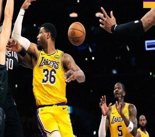 老詹29+13连创历史第一，湖人5大喜讯因祸得福！2年1100万捡大漏__老詹29+13连创历史第一，湖人5大喜讯因祸得福！2年1100万捡大漏