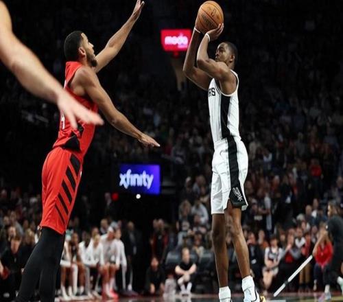 真选秀大年！榜眼探花接连爆发，弗拉格压力不小，马刺眼光太强了