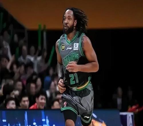 西班牙王朝崩塌天下足球__辽粤罚球数23-7