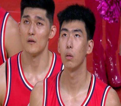 徐昕入围四大奖项名单一奖已是囊中之物广州球迷喊他“干杜锋”