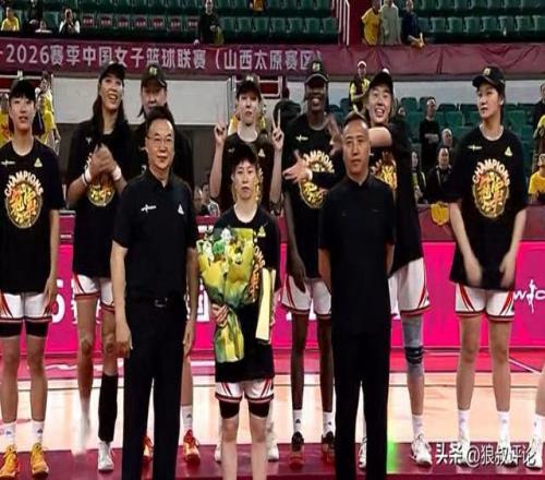 _四川女篮单外援创4年3冠引热议！赛后多人泪流满面释放巨大压力_四川女篮单外援创4年3冠引热议！赛后多人泪流满面释放巨大压力