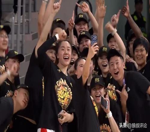 _四川女篮单外援创4年3冠引热议！赛后多人泪流满面释放巨大压力_四川女篮单外援创4年3冠引热议！赛后多人泪流满面释放巨大压力