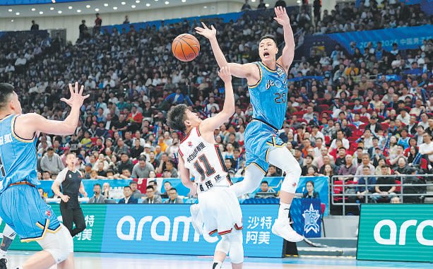 北京两支男篮悲欢各不同