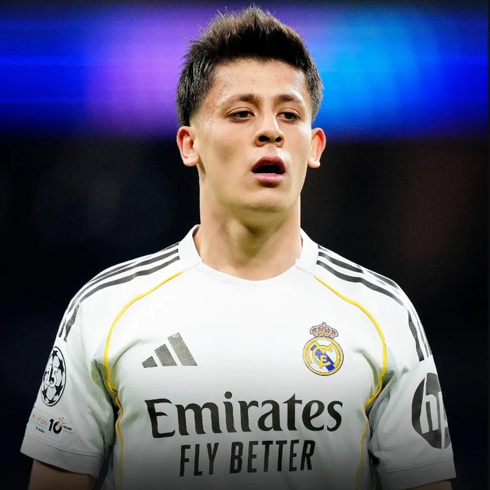 TA：曼城考虑今夏收购恩佐！德天空：皇马续约维尼修斯只差细节！