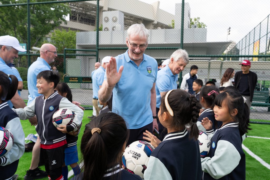 爱尔兰足球和中国足球谁厉害__爱尔兰足球联赛冠军