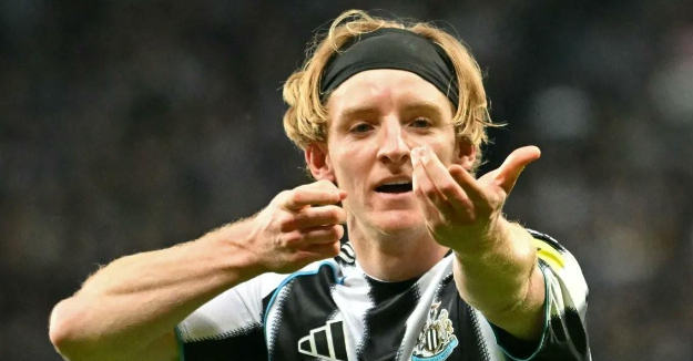 17球5助攻！英格兰国脚边锋成香饽饽，开价7000万镑，两大豪门争抢