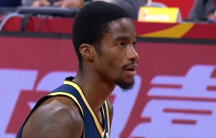 _压哨胜出，麦考尔双喜临门！_压哨胜出，麦考尔双喜临门！