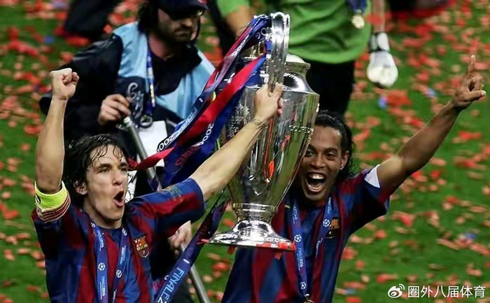 卡洛斯踢到过人吗__卡洛斯踢的什么位置