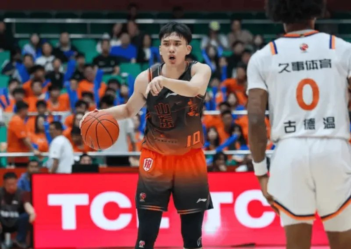 _约翰逊打了多少个赛季_约翰逊比赛录像回放