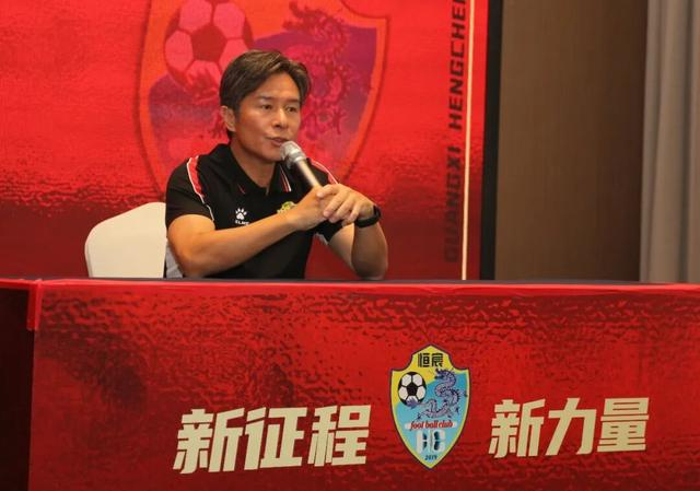 时隔12年，彭伟国重回职业足球__时隔12年，彭伟国重回职业足球