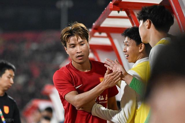 被上港海牛埋没？陈纯新3场比赛追平过去5年进球，铜梁龙捡到宝了_被上港海牛埋没？陈纯新3场比赛追平过去5年进球，铜梁龙捡到宝了_