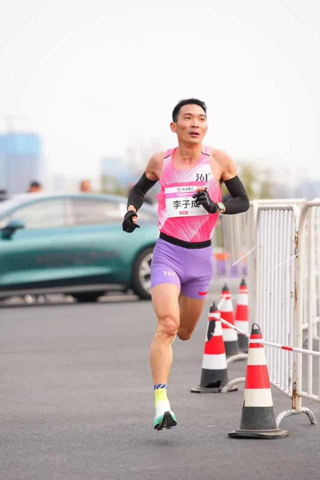 _老李子什么意思_老李老李下一句