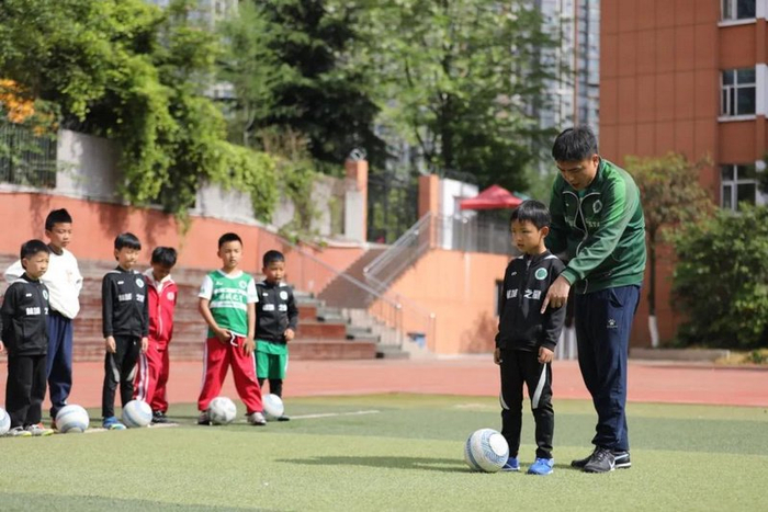 _逐梦之星好还是绿茵好_逐梦少年baop