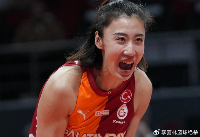 _拦网第1！中国女排28岁1米95王牌留洋进化：接替袁心玥当副攻支柱_拦网第1！中国女排28岁1米95王牌留洋进化：接替袁心玥当副攻支柱