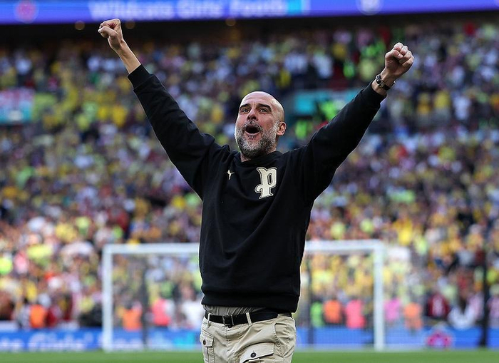 巴萨踢曼城_巴萨0-7拜仁_