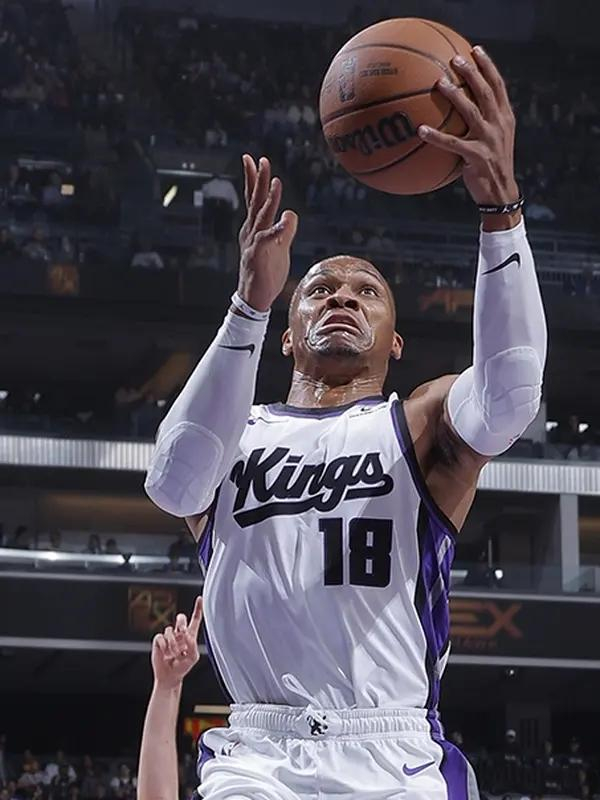 _带头大哥是谁_发光发热下一句