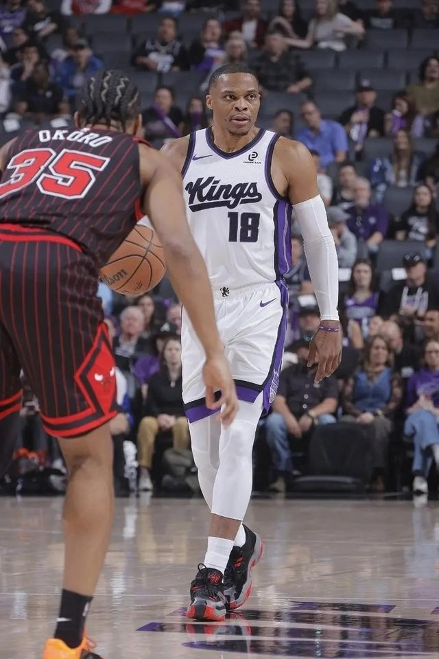 带头大哥是谁__发光发热下一句