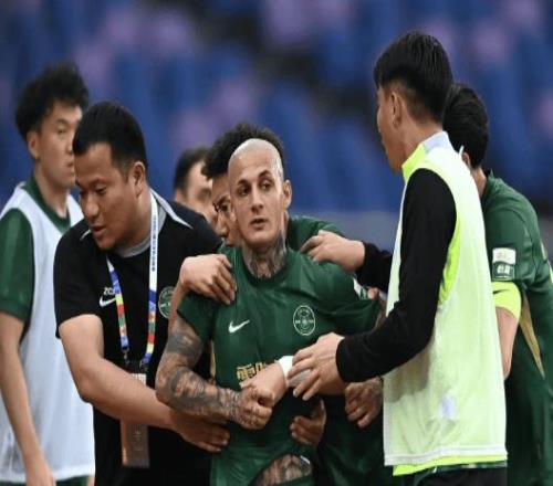 40！蓉城太强了！狂轰23球+5分领跑，浙江为红牌买单：5战丢14分__40！蓉城太强了！狂轰23球+5分领跑，浙江为红牌买单：5战丢14分