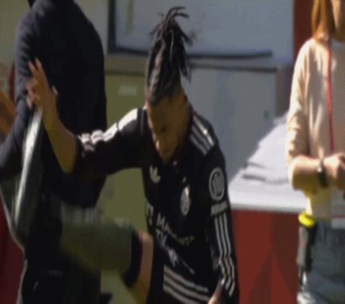 剑南春丨拜仁让三追四43美因茨，奥利塞、穆西亚拉、凯恩替补破门_剑南春丨拜仁让三追四43美因茨，奥利塞、穆西亚拉、凯恩替补破门_