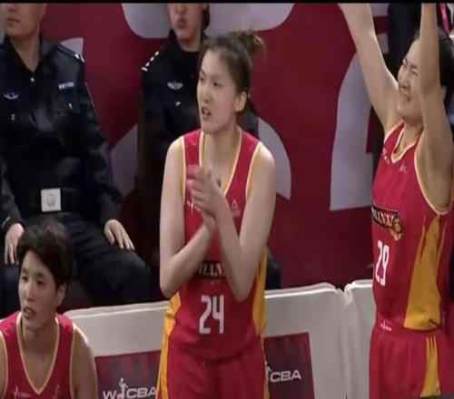 山西对四川cba录像回放__山西男篮对阵四川男篮全场回放