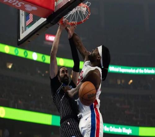 _春晚魔术失误_魔术失误锯死妻子