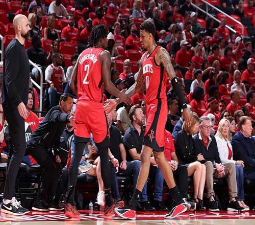 到了决定生死的关键时刻，火箭最信任的还是这位水货锋线新援