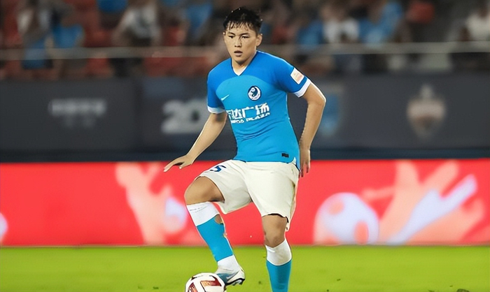 北京国安后腰_国安后卫国脚_