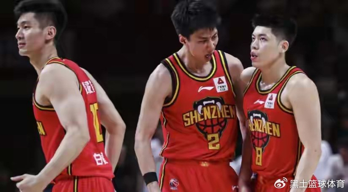 _上海男篮与广州男篮比赛_上海队男篮