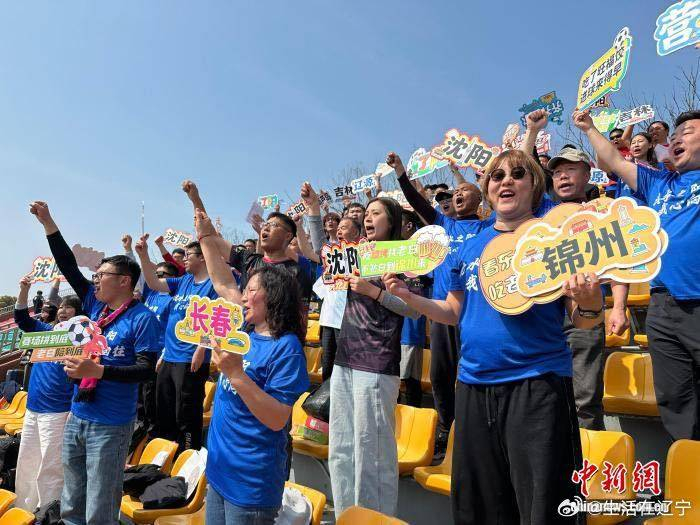 绿茵场上的“烟火气”：从烧烤店看“东北超”的跨界吸引力