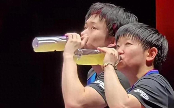 禁用塑料杯_塑料瓶应不应该被禁止_