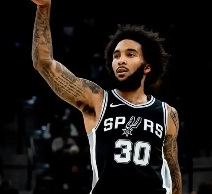 马刺3将出身价！哈珀主导逆转，布莱恩特锁阿夫迪亚，尚帕尼可行_马刺3将出身价！哈珀主导逆转，布莱恩特锁阿夫迪亚，尚帕尼可行_