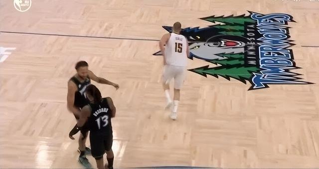 突然爆发的意思_用爆发突然发作的意思造句_