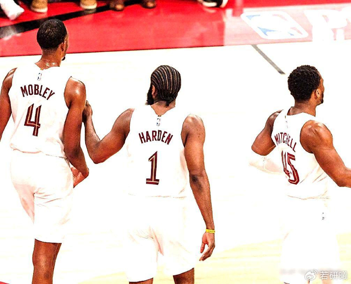 东部这锅粥彻底搅浑了！骑士126-104惨败，哈登创纪录，4组都可能掀翻巨头